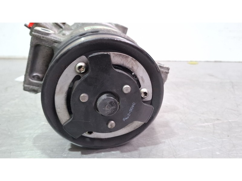 Recambio de compresor aire acondicionado para volkswagen golf blue motion referencia OEM IAM 5K0820803  