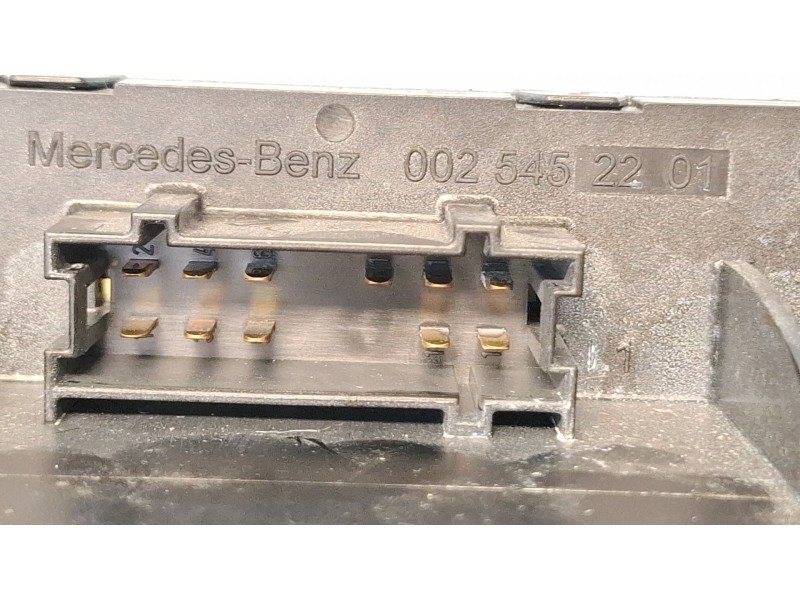 Recambio de caja reles / fusibles para mercedes-benz s320 w220 referencia OEM IAM 05045130 0025452201 A0205451932  