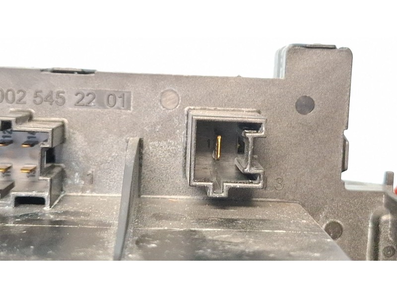Recambio de caja reles / fusibles para mercedes-benz s320 w220 referencia OEM IAM 05045130 0025452201 A0205451932  