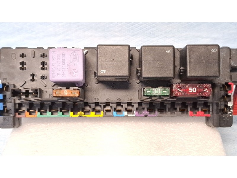 Recambio de caja reles / fusibles para mercedes-benz s320 w220 referencia OEM IAM 05045130 0025452201 A0205451932  