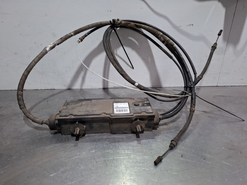 Recambio de freno estacionamiento eléctrico para ford focus c-max referencia OEM IAM 3M512598DA / SWJ1F72  