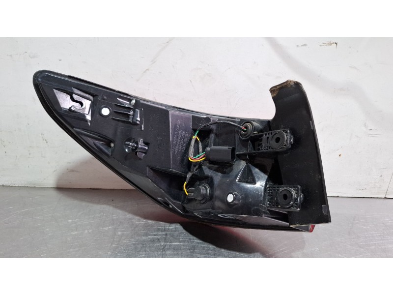 Recambio de piloto carrocería trasero derecho para mg zs suv (azs1) 1.5 vti referencia OEM IAM A30005R0100  