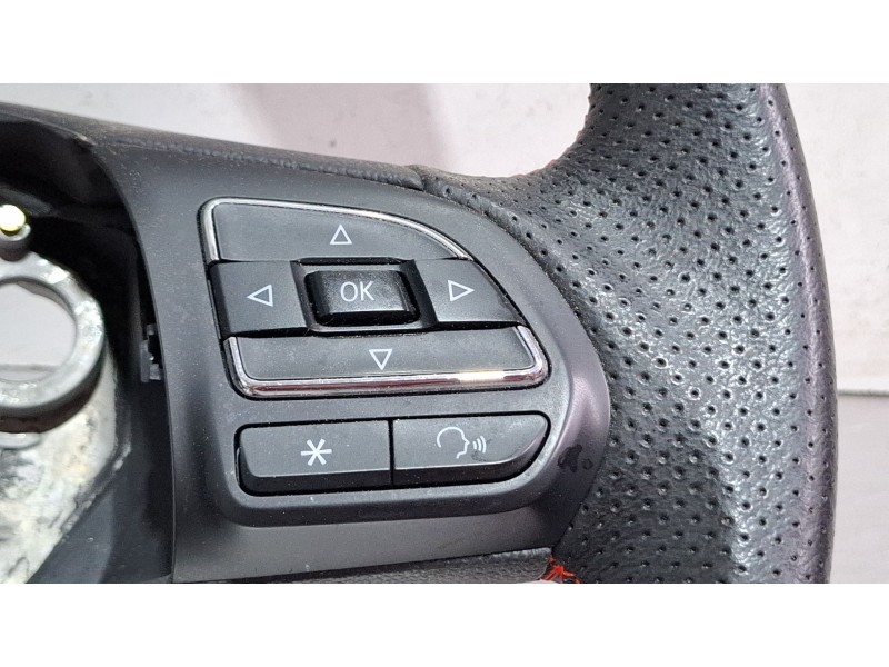 Recambio de volante (sin airbag) para mg zs suv (azs1) 1.5 vti referencia OEM IAM 9999147  