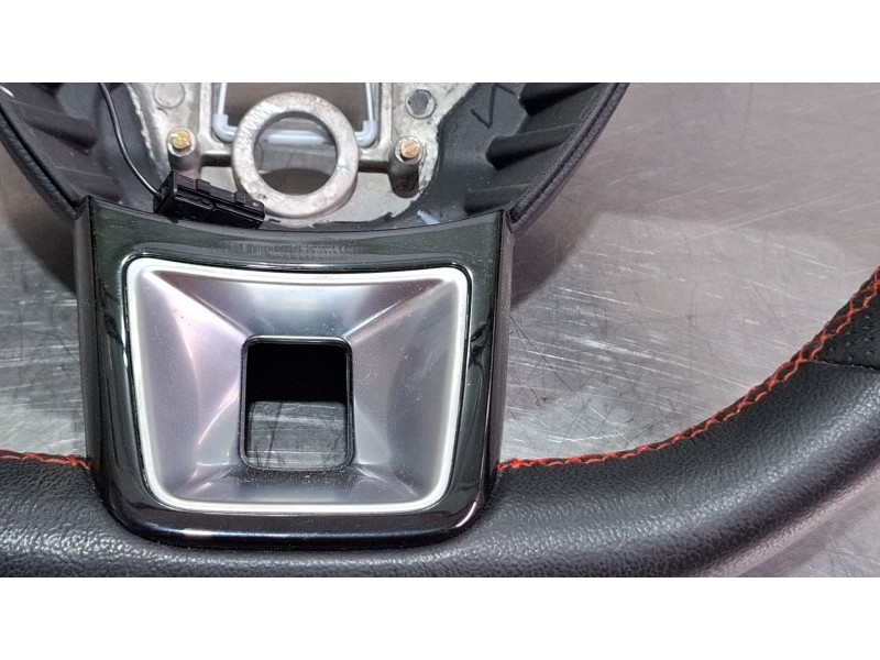 Recambio de volante (sin airbag) para mg zs suv (azs1) 1.5 vti referencia OEM IAM 9999147  