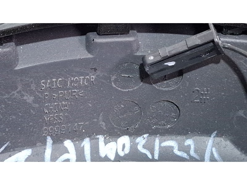 Recambio de volante (sin airbag) para mg zs suv (azs1) 1.5 vti referencia OEM IAM 9999147  