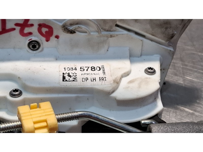 Recambio de cerradura puerta delantera izquierda para mg zs suv (azs1) 1.5 vti referencia OEM IAM 10845780  