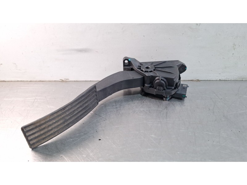 Recambio de potenciometro pedal para mg zs suv (azs1) 1.5 vti referencia OEM IAM 501001-01  