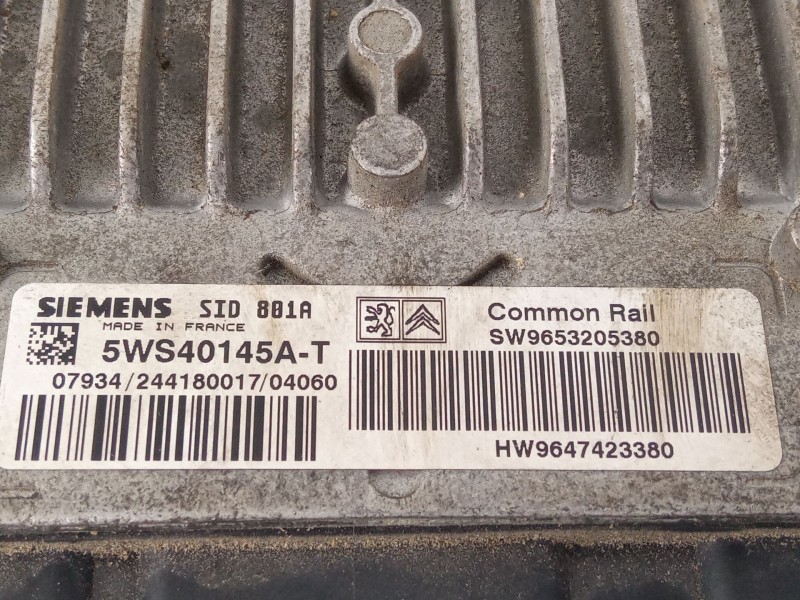 Recambio de centralita motor para peugeot 307 referencia OEM IAM 9647423380 5WS40145A-T 9653205380