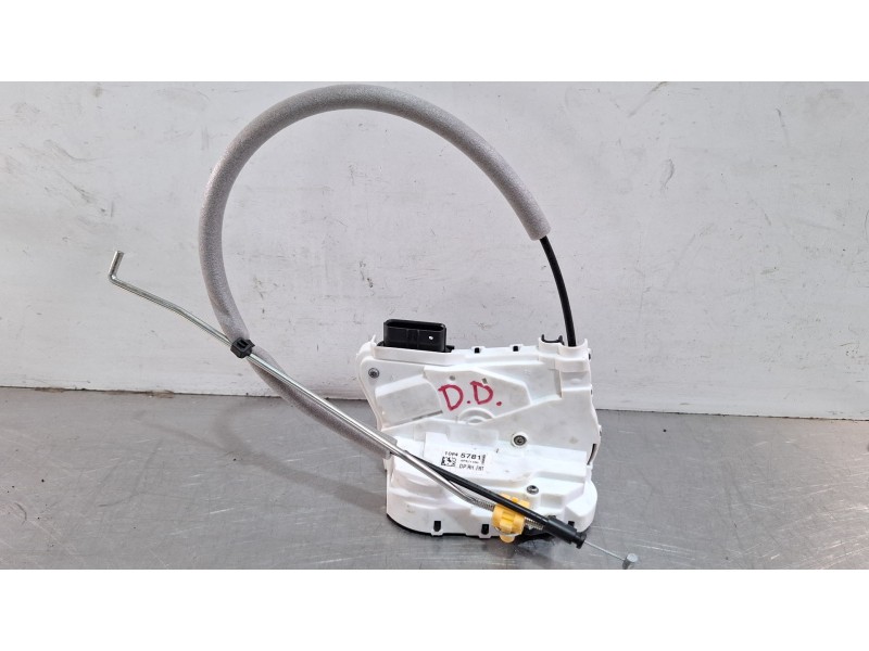 Recambio de cerradura puerta delantera derecha para mg zs suv (azs1) 1.5 vti referencia OEM IAM 10845781  