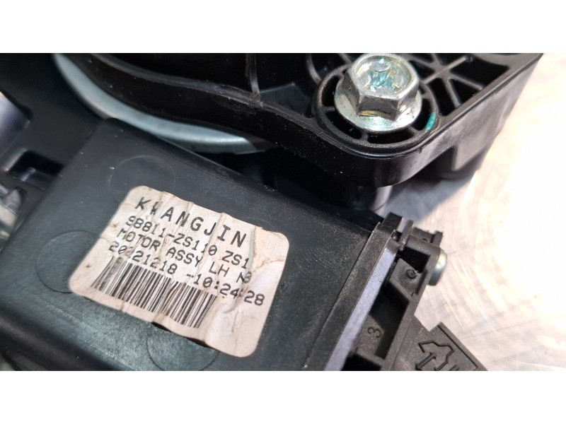 Recambio de elevalunas delantero izquierdo para mg zs suv (azs1) 1.5 vti referencia OEM IAM 98811-ZS110  
