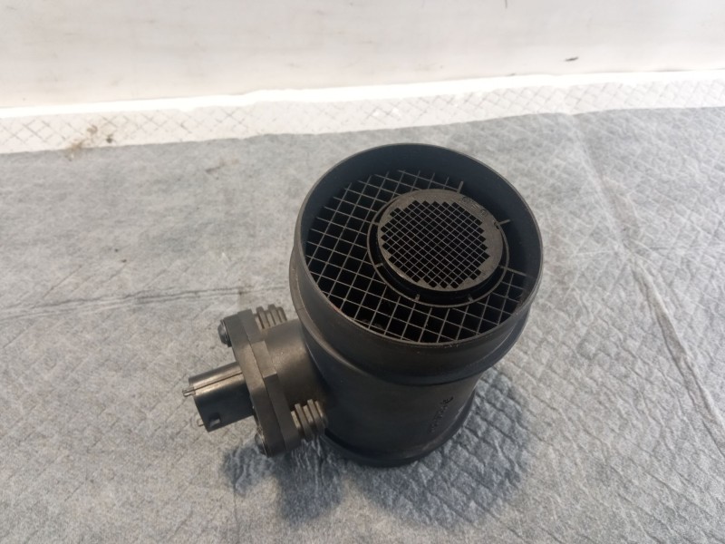 Recambio de caudalimetro para opel vectra referencia OEM IAM 0281002479-24437503  