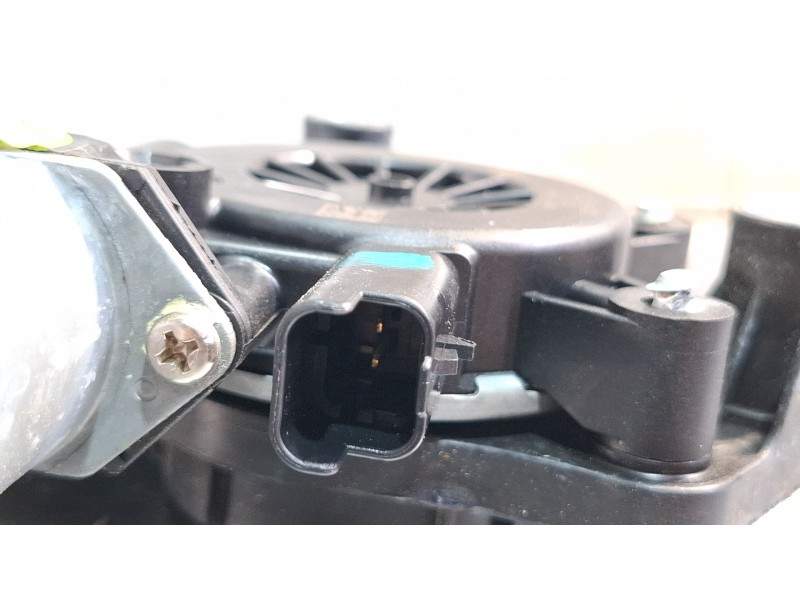 Recambio de elevalunas delantero derecho para mg zs suv (azs1) 1.5 vti referencia OEM IAM 10233936  