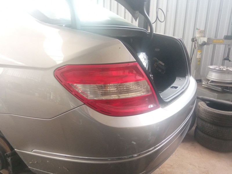 mercedes benz c220 del año 2008