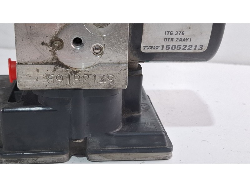 Recambio de modulo abs para renault master 2.5 dci, 120cv referencia OEM IAM 8200951816  
