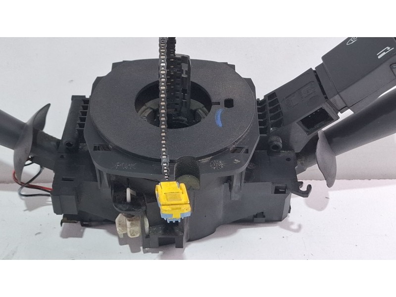 Recambio de mando multifuncion para renault master 2.5 dci, 120cv referencia OEM IAM 8200878697  