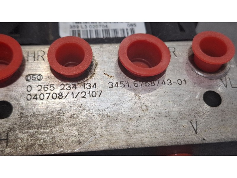 Recambio de modulo abs para bmw 530d referencia OEM IAM 0265234134  