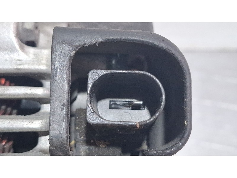 Recambio de alternador para hyundai i40 i (vf) 1.7 crdi referencia OEM IAM 8400290  
