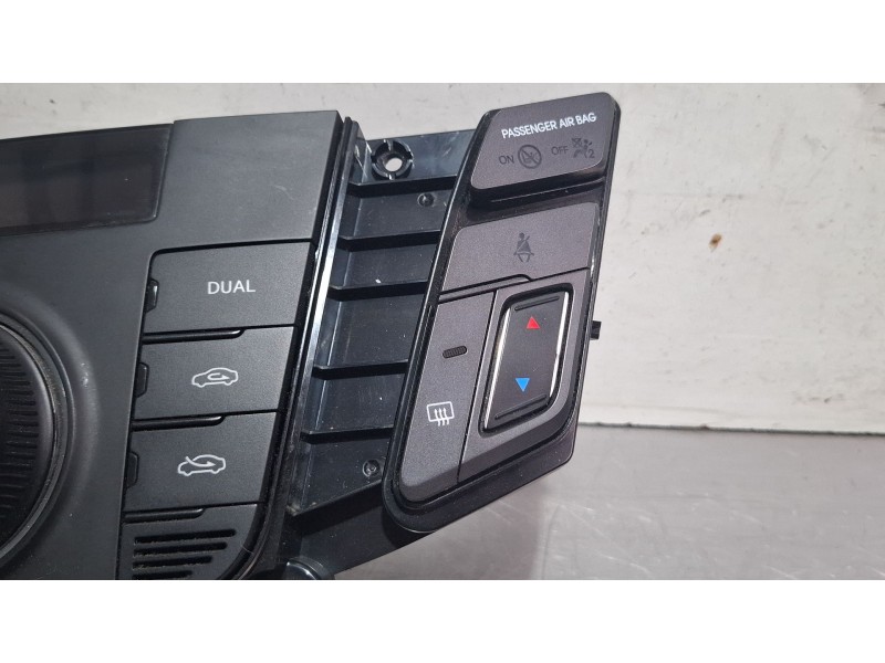 Recambio de mando climatizador para hyundai i40 i (vf) 1.7 crdi referencia OEM IAM 972503Z320  