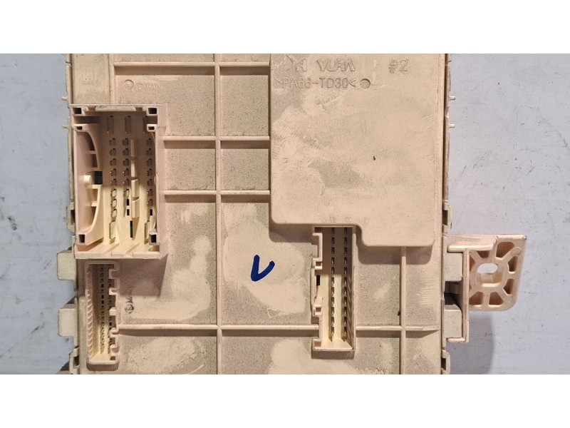 Recambio de caja reles / fusibles para hyundai i40 i (vf) 1.7 crdi referencia OEM IAM 919553Z010  