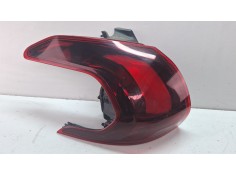 Recambio de piloto trasero izquierdo para peugeot 2008 referencia OEM IAM 002008420  