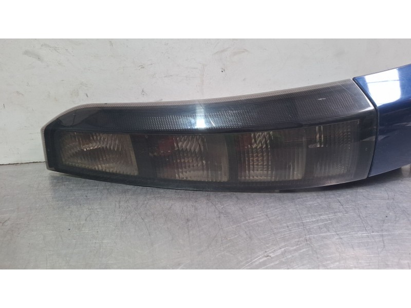 Recambio de piloto trasero derecho para opel meriva 5p 1.7d 100cv referencia OEM IAM   