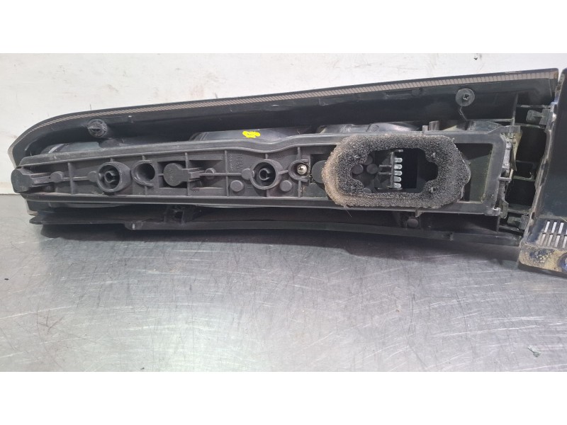 Recambio de piloto trasero izquierdo para opel meriva 5p 1.7d 100cv referencia OEM IAM   