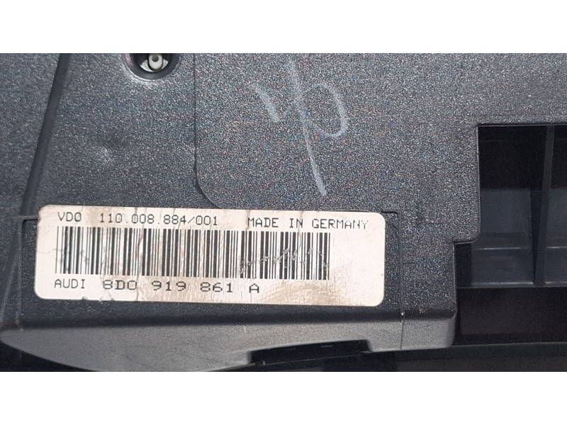Recambio de cuenta kilometros para audi a4 b5 (8d2) 1.9 tdi referencia OEM IAM 8D0919861A  