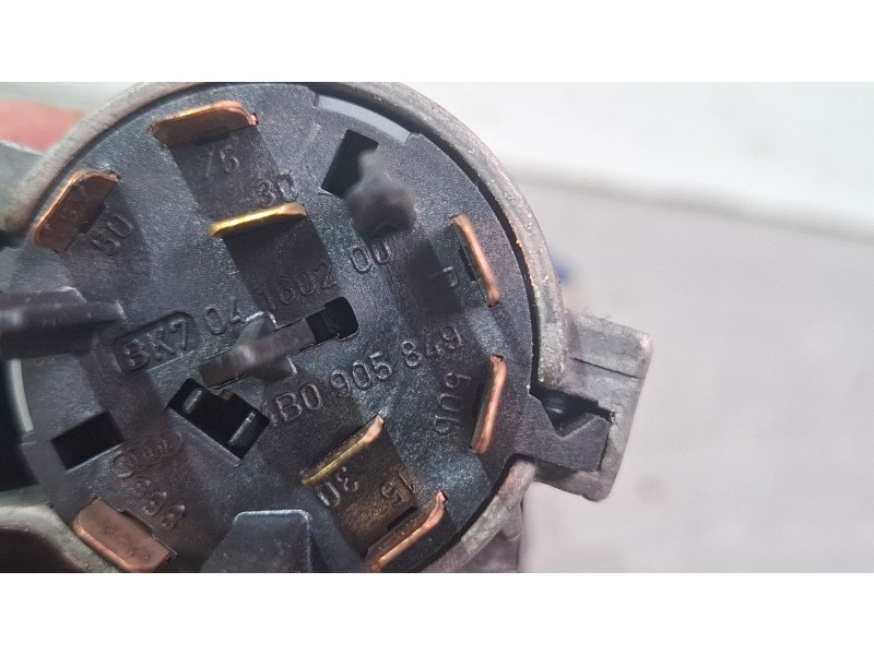 Recambio de conmutador de arranque para audi a4 b5 (8d2) 1.9 tdi referencia OEM IAM 4B0905851B  