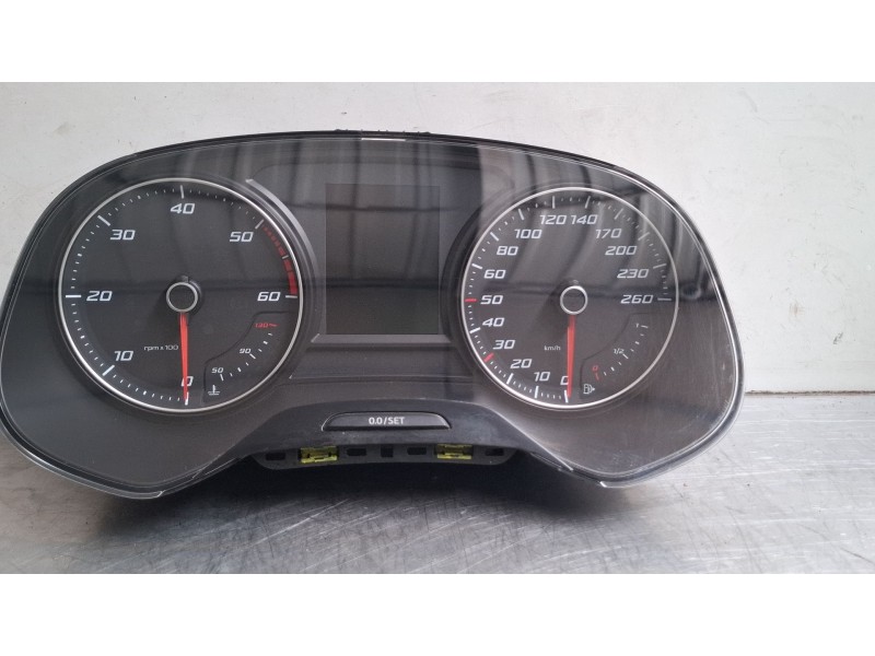 Recambio de cuenta kilometros para seat leon sportstourer referencia OEM IAM 5F0920741F  