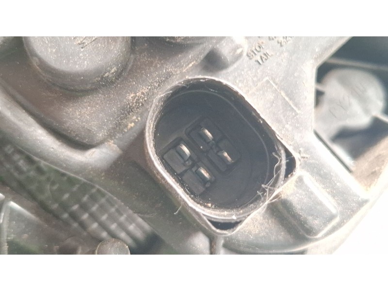 Recambio de piloto carrocería trasero derecho para seat leon sportstourer referencia OEM IAM 5F9945096  