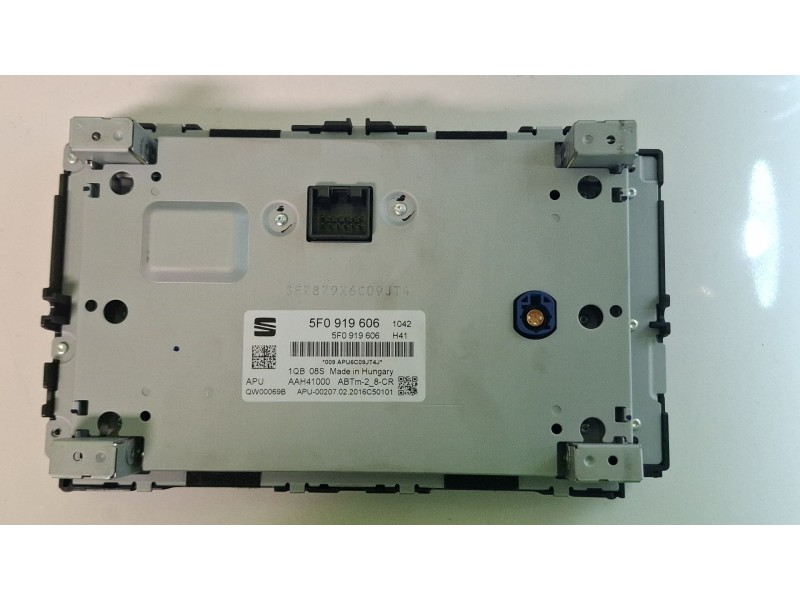 Recambio de pantalla multifuncion para seat leon sportstourer referencia OEM IAM 5F0919606  