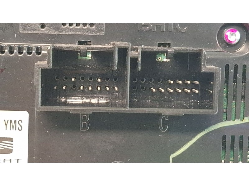 Recambio de mando calefaccion aire acondicionado para seat leon sportstourer referencia OEM IAM 5F0907044BK  