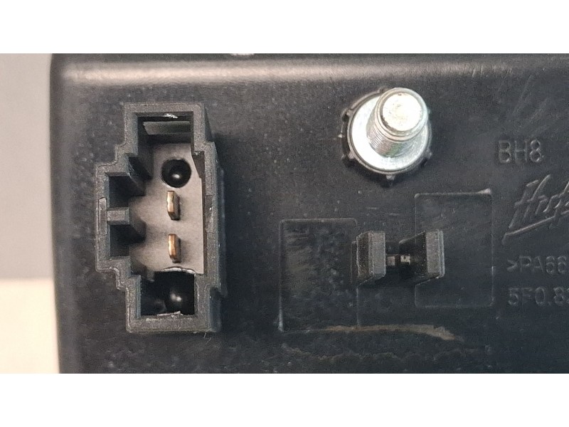 Recambio de maneta exterior porton para seat leon sportstourer referencia OEM IAM 5F0827565D  