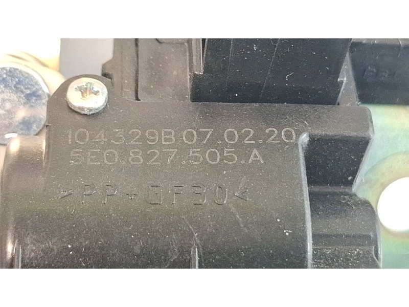 Recambio de cerradura maletero / porton para seat leon sportstourer referencia OEM IAM 5E0827505A  