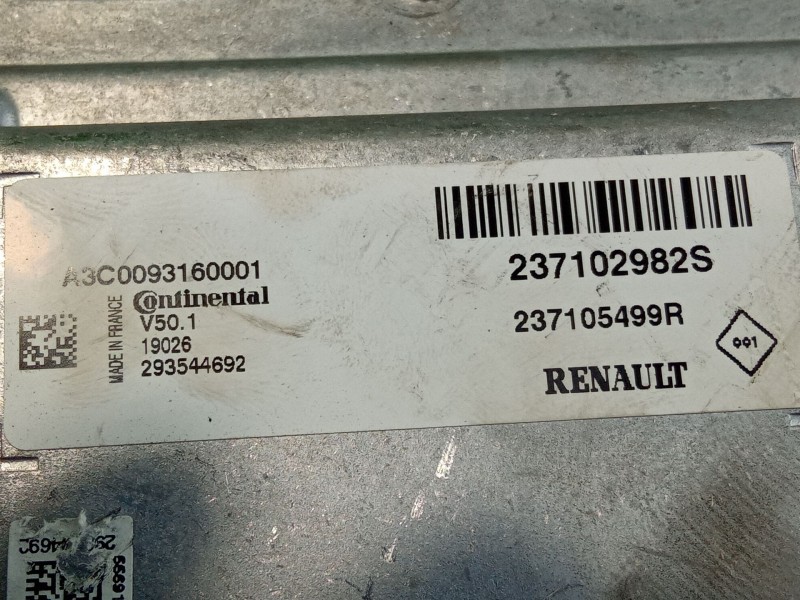 Recambio de centralita motor para dacia sandero referencia OEM IAM 237102982S237105499RA2C11927100  
