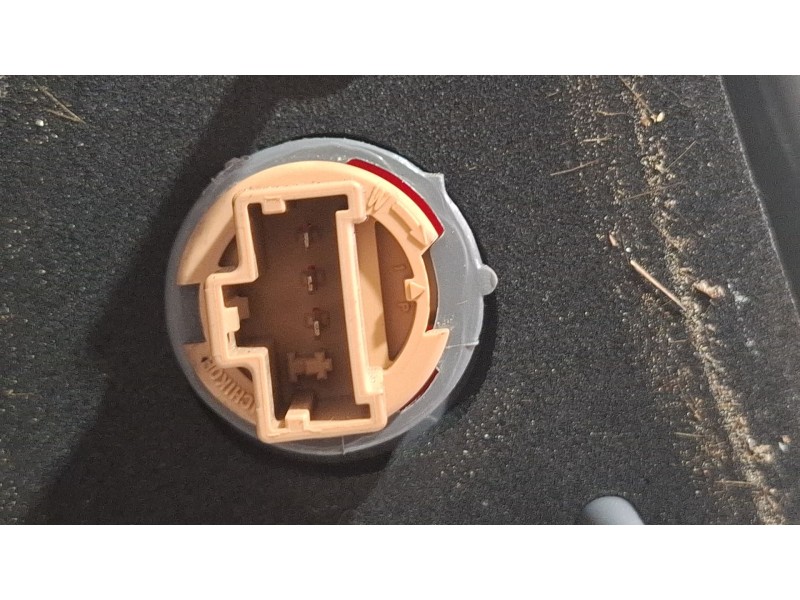 Recambio de piloto trasero derecho para honda jazz ii (gd_, ge3, ge2) 1.3 idsi (gd1) referencia OEM IAM   