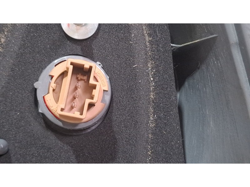 Recambio de piloto trasero izquierdo para honda jazz ii (gd_, ge3, ge2) 1.3 idsi (gd1) referencia OEM IAM   