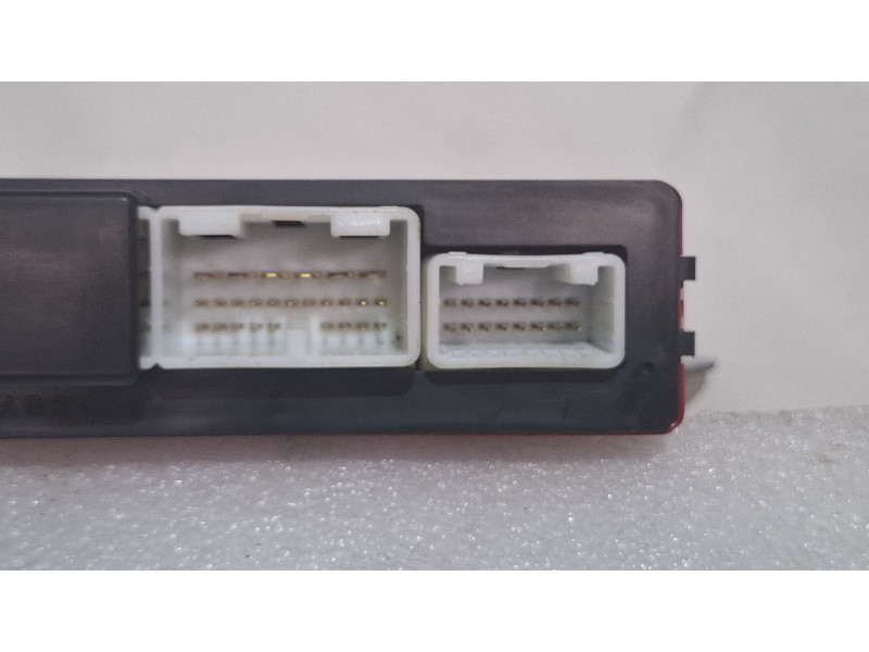 Recambio de modulo electronico para lexus is ii (_e2_) 220d (ale20) referencia OEM IAM 8943053011 / 1233006840  