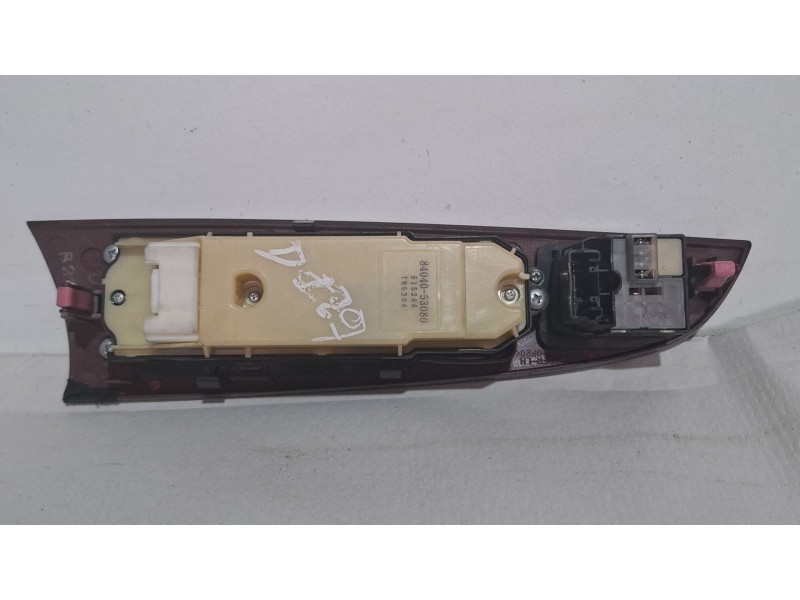 Recambio de mando elevalunas delantero izquierdo para lexus is ii (_e2_) 220d (ale20) referencia OEM IAM 8404053080  