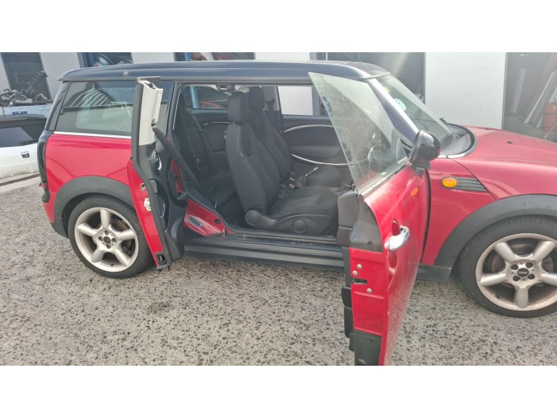 mini cooper d clubman (familiar) 5p, 1.6 d, 110 cv del año 2009