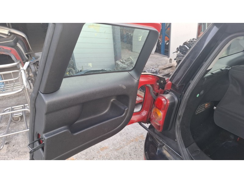 mini cooper d clubman (familiar) 5p, 1.6 d, 110 cv del año 2009
