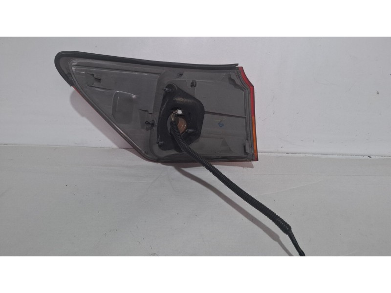 Recambio de piloto carrocería trasero derecho para lexus is ii (_e2_) 220d (ale20) referencia OEM IAM   