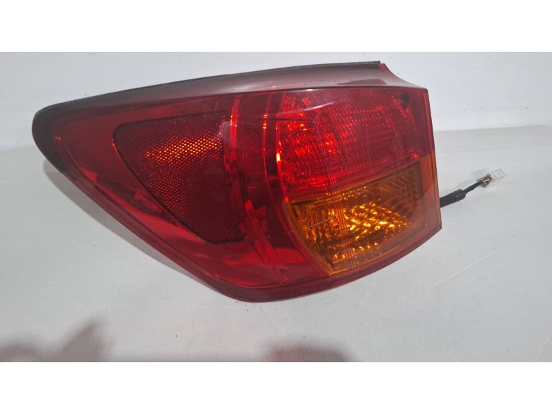 Recambio de piloto carrocería trasero izquierdo para lexus is ii (_e2_) 220d (ale20) referencia OEM IAM   