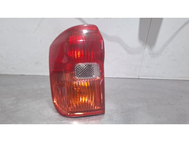 Recambio de piloto trasero izquierdo para toyota rav 4 ii, 5p, 5v, 2.0 td, 116cv 2ª gener.(08/00-10/05) fase 1 (08/00-09/03) ref