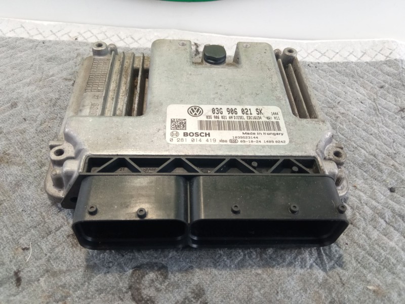 Recambio de centralita motor para seat altea referencia OEM IAM 03G906021SK0281014419  