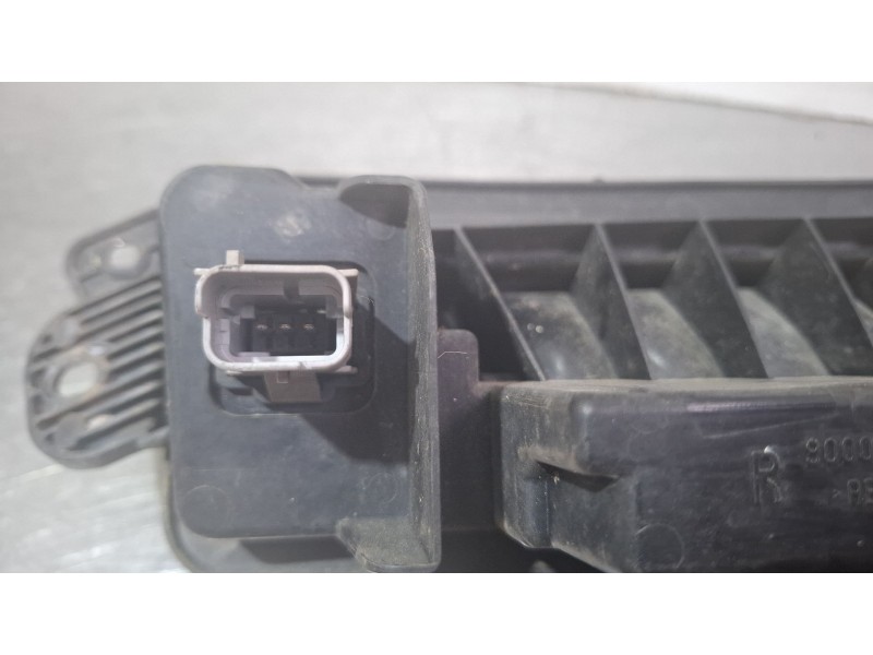 Recambio de piloto delantero derecho para peugeot 308 referencia OEM IAM 90001887  