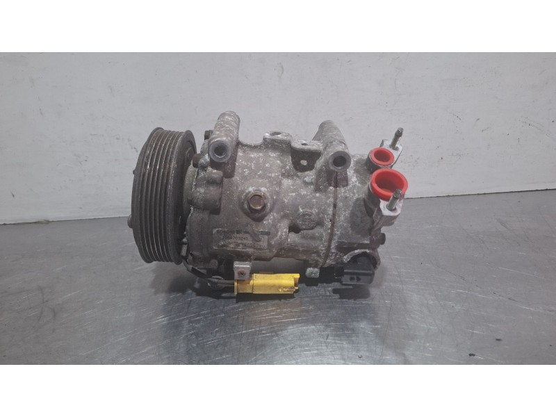 Recambio de compresor aire acondicionado para peugeot 308 referencia OEM IAM 9678656080  