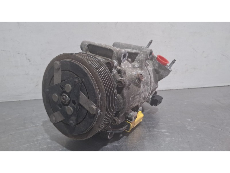 Recambio de compresor aire acondicionado para peugeot 308 referencia OEM IAM 9678656080  