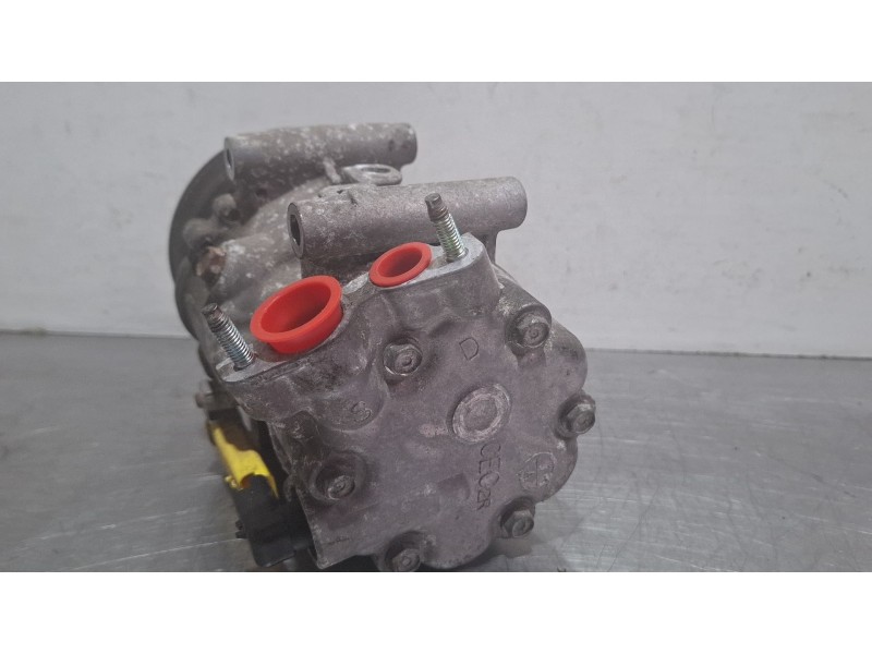 Recambio de compresor aire acondicionado para peugeot 308 referencia OEM IAM 9678656080  