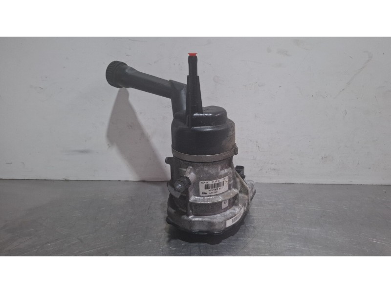 Recambio de bomba direccion eléctrica para peugeot 308 referencia OEM IAM 9670700380  